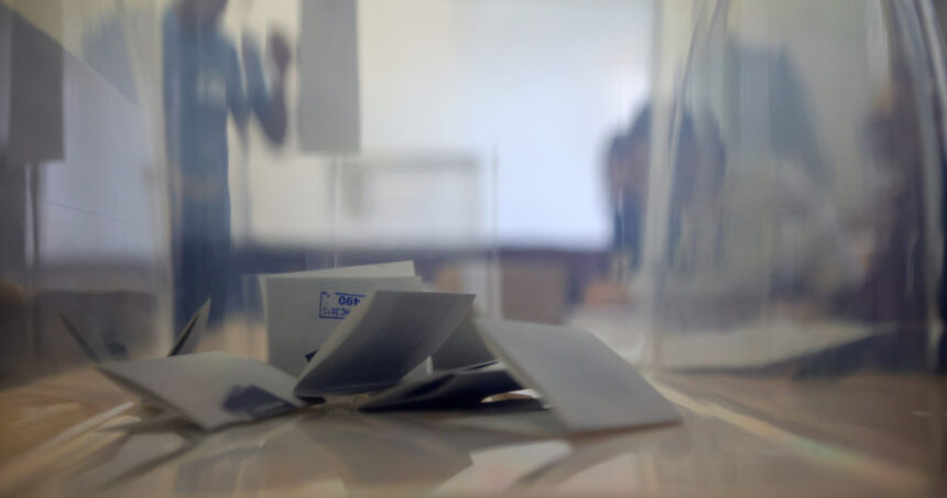 videofoto alegeri anticipate bulgaria primele date indica o mobilizare mai mare a votantilor care sunt sansele tarii sa iasa din criza politica 69e49e9be8f83