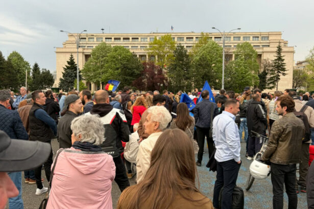 videofoto manifestatie in piata victoriei pentru sustinerea premierului ilie bolojan 69e660f824c4e