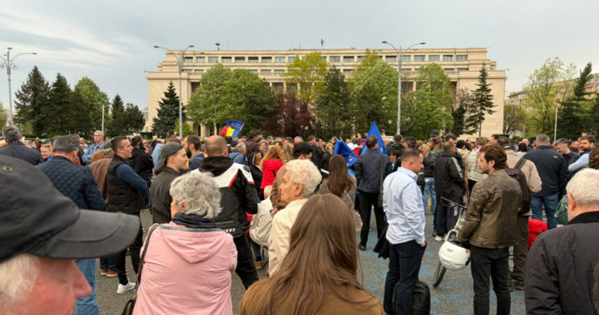 videofoto manifestatie in piata victoriei pentru sustinerea premierului ilie bolojan 69e660f824c4e