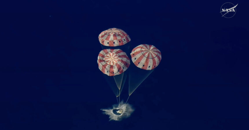 videofoto o misiune perfect indeplinita capsula orion a misiunii artemis ii a amerizat cu succes in oceanul pacific dupa o calatorie istorica 69d9de285d497