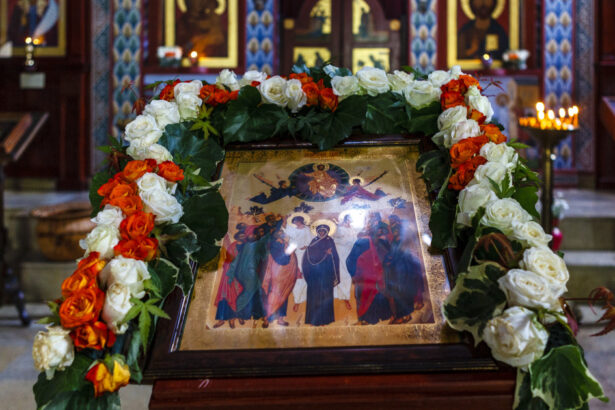 vinerea mare 2026 de ce se tine post negru si ce simbolizeaza trecerea pe sub masa din biserica sfantul epitaf 69d877d1753ff