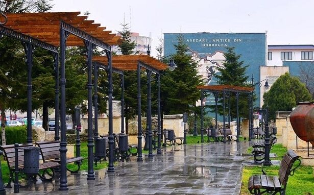 vremea se schimba radical vezi ce temperaturi se vor inregistra pe litoral in minivacanta de 1 mai 69f0632ae4161