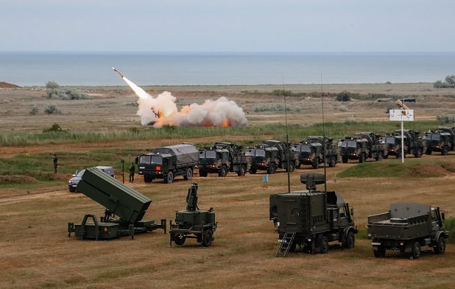 ziua distinsilor vizitatori la eastern phoenix 2026 in poligonul capu midia 69e5fdd4e4ee3