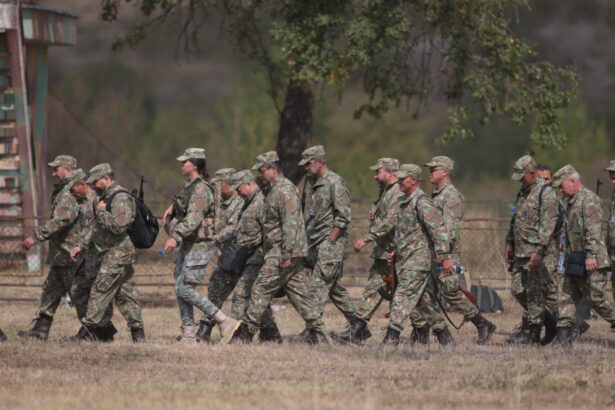 a inceput exercitiul de mobilizare in judetele alba si hunedoara rezervisti chemati la unitatile militare 6a01bc46f0ed7
