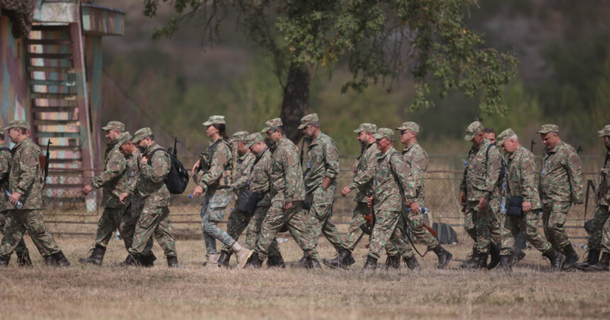 a inceput exercitiul de mobilizare in judetele alba si hunedoara rezervisti chemati la unitatile militare 6a01bc46f0ed7