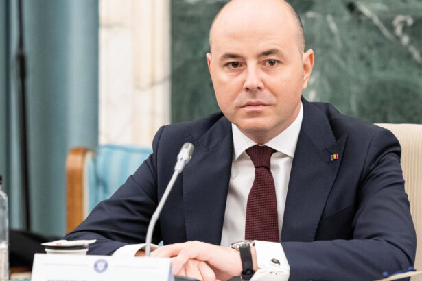alexandru muraru ilie bolojan este singura propunere de premier orice alta varianta e tradare 69fa199ecf8b8