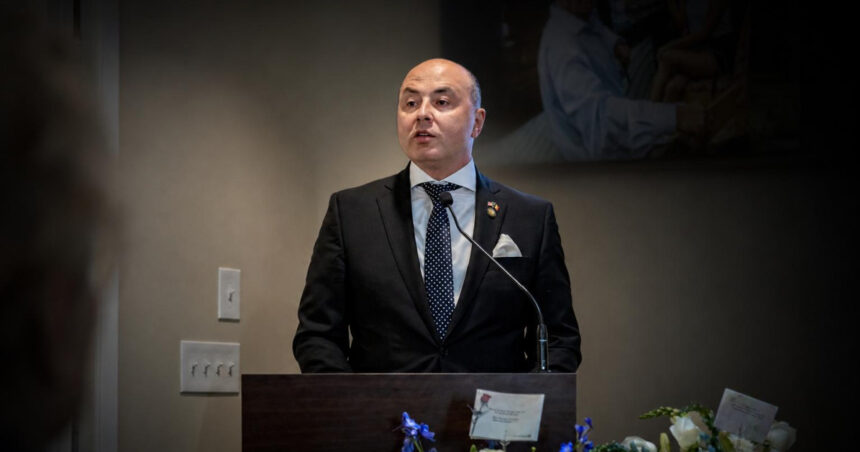 ambasadorul in sua la ceremonia funerara dedicata lui mircea raceanu statul roman recunoaste nu doar un destin ci o lectie 69f46643ef104