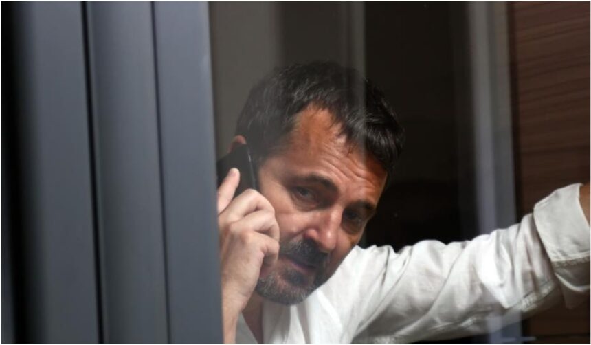 andrei aradits fara trofeu dar fara regrete a ratat la mustata premiul pentru cel mai bun actor in rol principal la premiile gopo 2026 69fc63f3324be