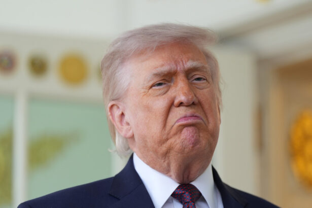 as prefera sa l am trump spune ca s ar simti mai bine daca ar recupera uraniul imbogatit al iranului 6a06b0dfdba6e
