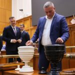 asa traseist mai rar deputat fasnet din mangalia a schimbat patru partide in patru ani a votat pentru caderea lui bolojan si acum s a inscris in pnl 6a0d7866f1d96