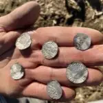cel mai mare tezaur de monede vikinge descoperit vreodata in norvegia 69fde044bf842