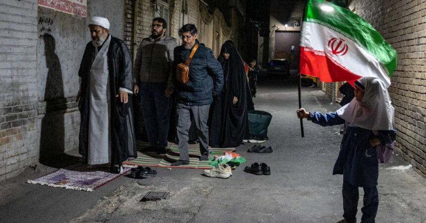 cumparam doar paine si cartofi cum a schimbat razboiul viata iranienilor inflatie de peste 53 si alimente tot mai scumpe 6a0583c3e7146