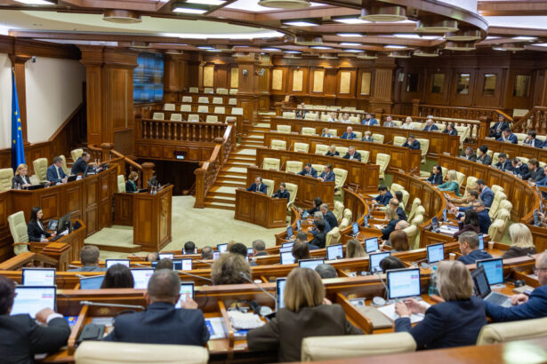 deputatii din republica moldova obligati sa ia cuvantul in plen doar in limba romana dupa ce utilizarea rusei a fost restrictionata 69fd8869c9356