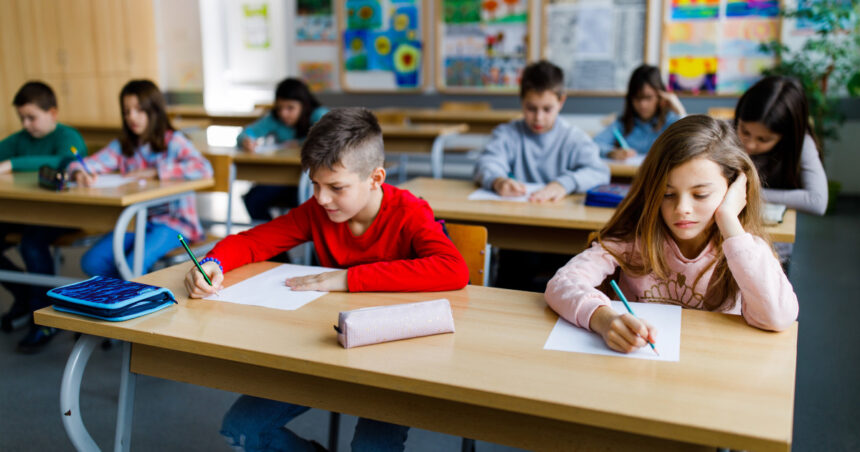 evaluarea nationala 2026 clasa a ii a elevii sustin astazi proba la matematica si explorarea mediului cum sunt structurate cerintele 6a054acb6c6dc