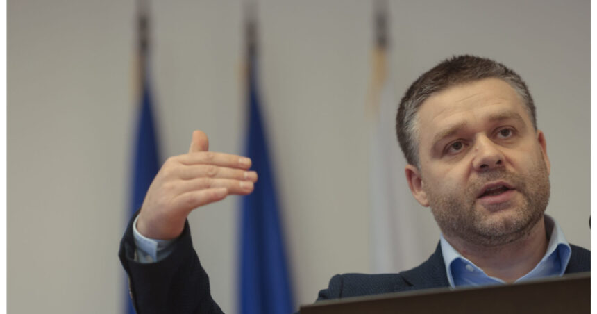 exclusiv ciprian ciucu asteptam ca psd sa isi asume guvernarea dupa aceea pot avea loc doua tipuri de dialog cu pnl 6a00ec9d1b414