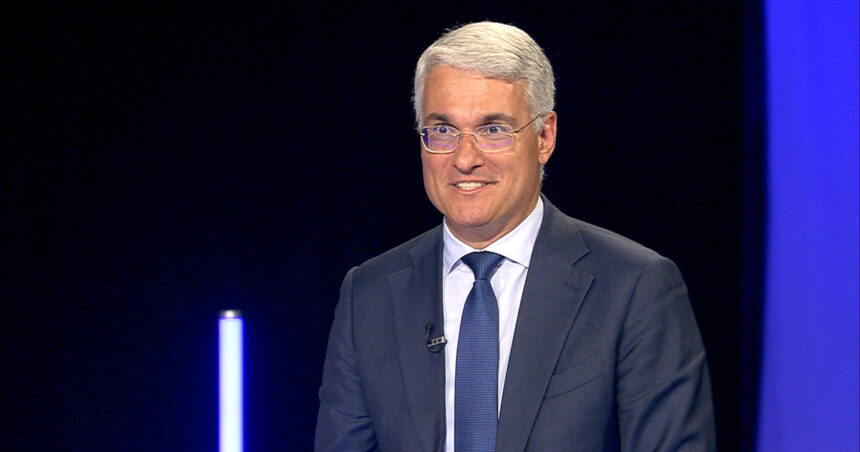 exclusiv dragos pislaru psd a pregatit impreuna cu banca mondiala principiile reformei salarizarii nu poate spune acum ca nu e de acord 6a094000cfd44