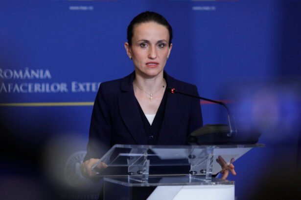exclusiv oana toiu critica motiunea de cenzura depusa de psd si aur nu era deloc necesara aceasta criza si nu era deloc momentul 69f4be76541c4