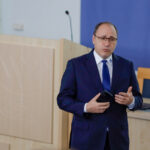 exclusiv sport arta si voluntariat solutia ministrului educatiei pentru combaterea consumului de droguri in scoli 6a0b04a1a8946