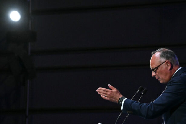 fostul premier francez edouard philippe candidat la presedintie este vizat intr o ancheta de deturnare de fonduri 6a0cc9d062d92