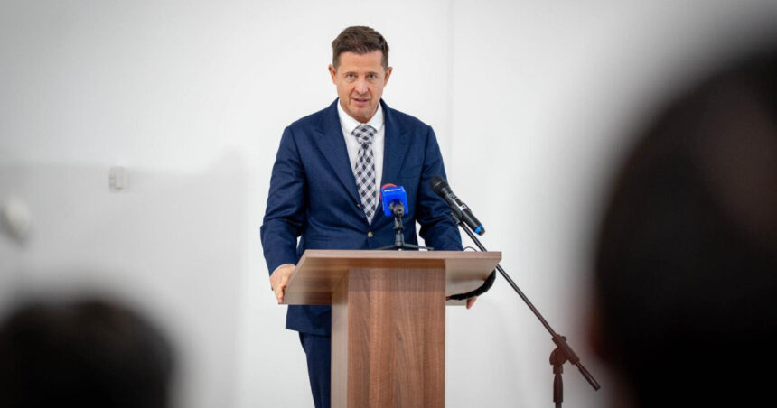 hubert thuma nu vrea iesirea de la guvernare locul pnl este acolo unde se iau decizii pentru romani nu pleaca nicaieri 69f9f62fb59a0