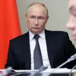 i se spune ca frontul se prabuseste generalii rusi i au promis lui putin ca vor cuceri donbasul pana in toamna 6a045b382ea81