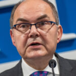 inaltul reprezentant international in bosnia paraseste postul interese economice legate de familia trump ar putea juca un rol 6a016adfe278d