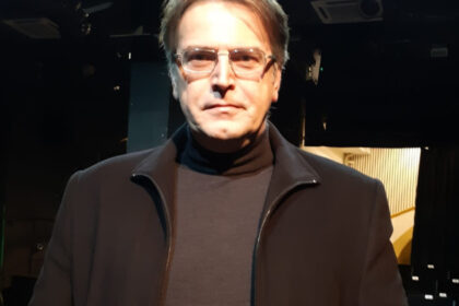 ioan isaiu ultim omagiu in foaierul teatrului national din cluj napoca actorul va fi inmormantat miercuri la dej 6a00a9b5e9dd0