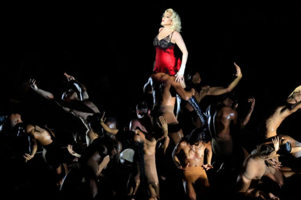 madonna shakira si bts cap de afis in spectacolul de la pauza finalei cupei mondiale de fotbal 2026 6a056a4c8ca58