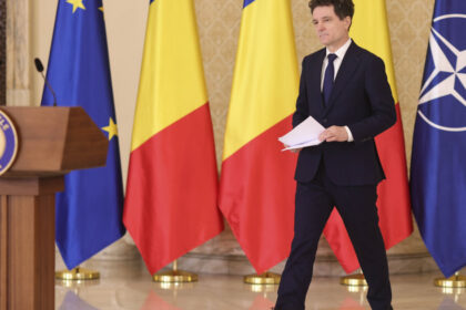 nicusor dan a convocat consultari cu partidele pentru desemnarea premierului programul discutiilor pentru luni 6a05fe180e6c5