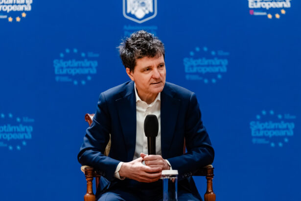nicusor dan explica de ce foloseste termenul prooccidental si nu proeuropean 6a03191ca4b53