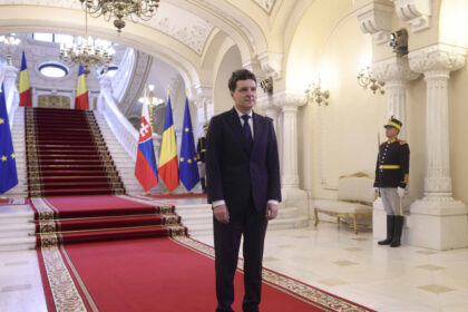 nicusor dan nu e vorba de o alegere intre ue si sua cu cat europa este mai puternica cu atat nato este mai puternica 6a02dc04e60d7