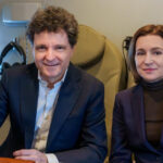 nicusor dan si maia sandu in drum spre armenia la reuniunea cpe de la erevan mesaj din avion 69f733d6c0b05
