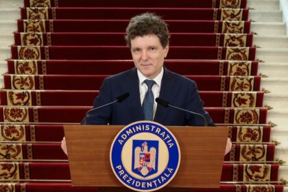 nicusor dan vom avea un guvern pro occidental exista deci niste scenarii pe care ne vom concentra mai departe si discutiile vor continua pe aceste scenarii video 69fefeec0096f