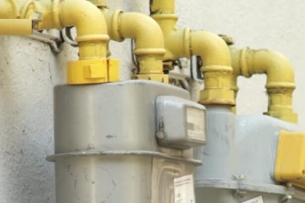 noua persoane retinute de procurori intr un dosar privind blocarea contoarelor de gaz pentru consumuri mai mici 6a04c891af659