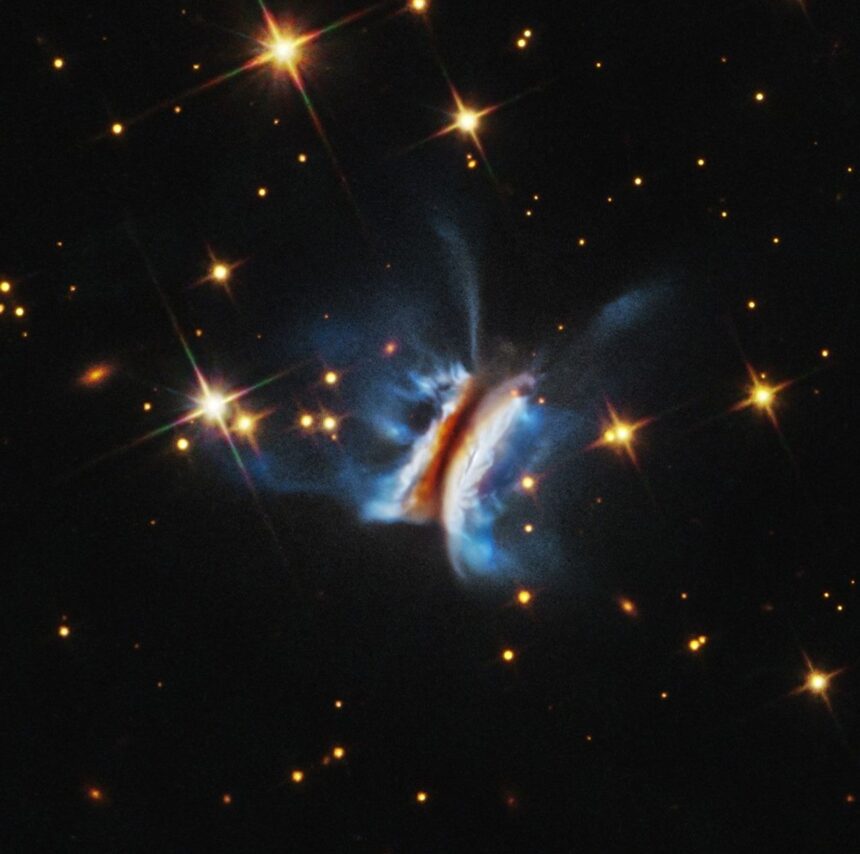 o structura gigantica observata cu telescopul hubble rastoarna tot ce se stia despre nasterea planetelor 6a08346f877b1