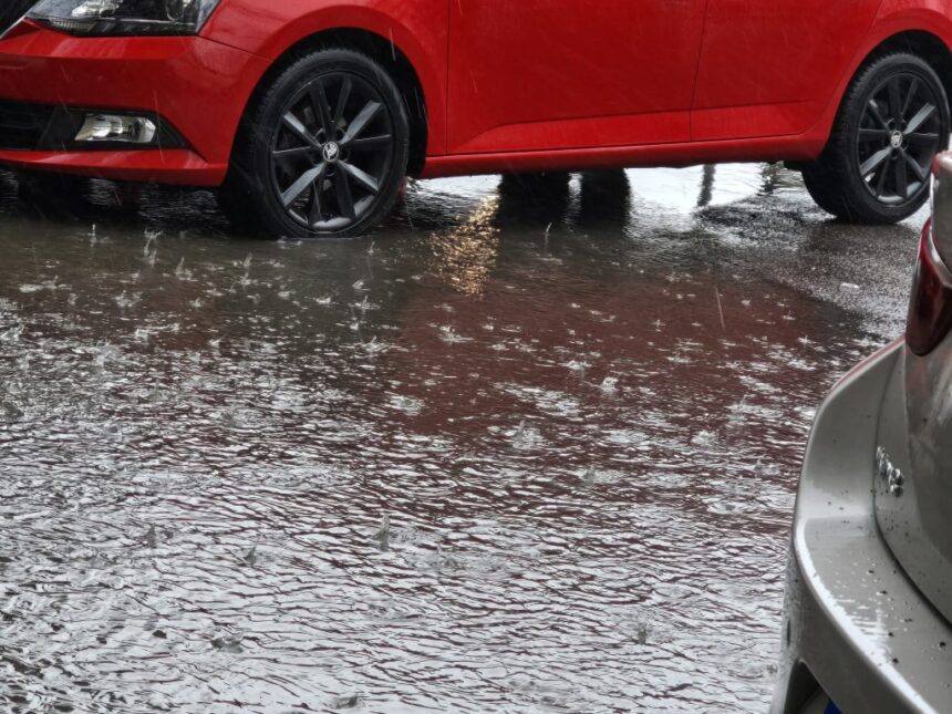 ploi torentiale in constanta meteorologii anunta cantitati importante de apa 6a0969ae84d37