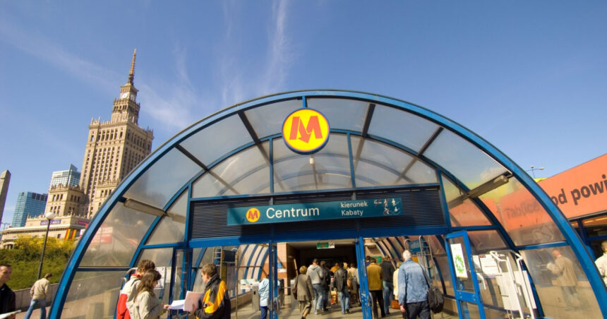 polonia ia in considerare construirea unor retele de metrou in marile orase concepute sa fie folosite si ca adaposturi antiaeriene 6a02c36896fd5