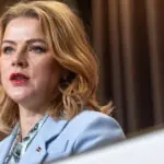 prim ministra letoniei demisioneaza dupa scandalul provocat de intrarea unor drone ucrainene deviate de rusi pe teritoriul tarii 6a05b03bf3291