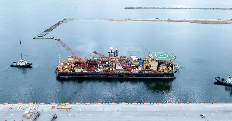 progres in cadrul neptun deep incep lucrarile de instalare a conductei de gaze in marea neagra 69f895fb6b723
