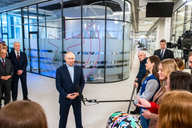 putin vrea jumatate de milion de studenti straini in universitatile din rusia motivele din spatele ordinului dictatorului 69f4ba715caca