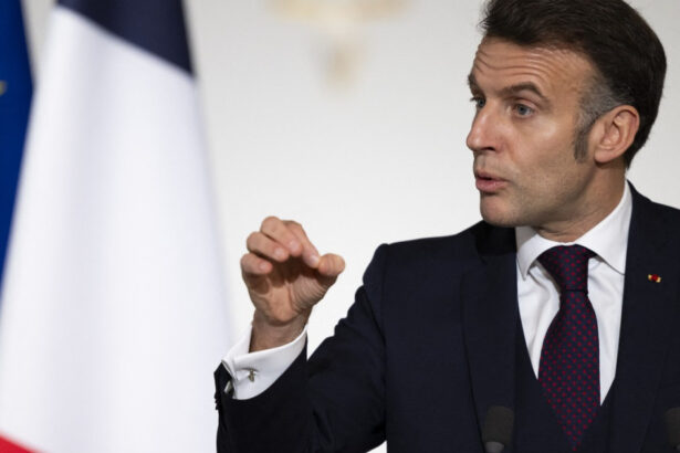 reactia lui macron dupa ce iranul a amenintat cu un raspuns decisiv in cazul unei desfasurari franceze in stramtoarea ormuz 6a00d3d98e79d