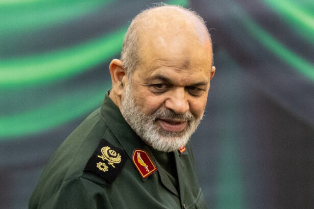 regimul din iran se schimba dar nu asa cum si ar dori trump de ce noul sef al gardienilor revolutiei este o problema pentru sua 69f590e70521b