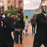robotul robert dans impecabil pe bangaranga in centrul sofiei a prins imediat miscarile 6a09bd200749c