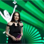 roxana voloseniuc chief editor revista elle profund impresionata de tinutele invitatilor de la premiile gopo imi place faptul ca multe vedete poarta designeri romani 69ff3f343bd6f