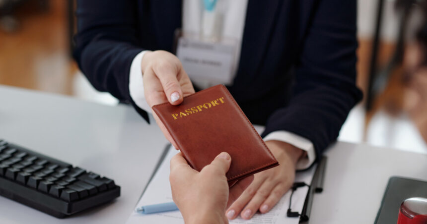 schimbarea pasaportului in 2026 acte necesare costuri si procedura pentru eliberarea unui nou document 6a00209bbac57