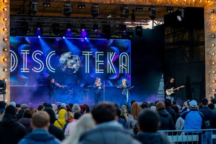 statiunea mamaia a dat startul verii minivacanta de 1 mai 2026 confirma statutul de capitala a distractiei de pe litoral 69f9d96b4f015