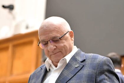 stroe psd ce vom face noi ne vom mentine pozitia de partid responsabil nu exista si nu a existat vreo alianta cu aur 69fa03dd1dcd1