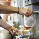 taxele vamale afecteaza comertul global cu vin in 2025 in timp ce romania isi creste productia arata oiv 6a043040f2b2e