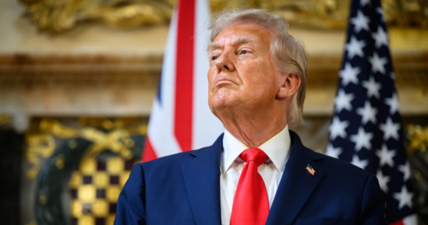 trump spune ca iranul joaca la cacealma si ii cere sa fluture steagul alb al capitularii 69fa4aafe4865