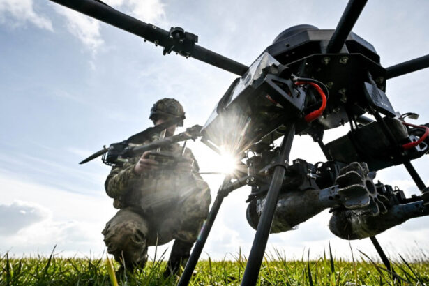 trupele suedeze distruse de operatori ucraineni de drone intr o simulare nato daca era o situatie reala ar fi fost morti 6a0554d39d5d8